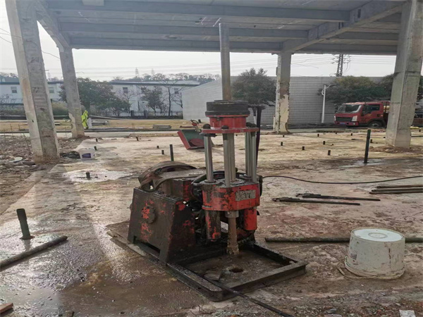 东区袖阀管小导管注浆加固施工工艺